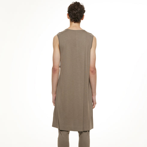 JULIUS 937CUM15 Dust / Tuck Flare Vest