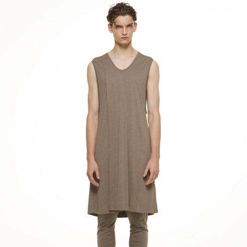 JULIUS 937CUM15 Dust / Tuck Flare Vest