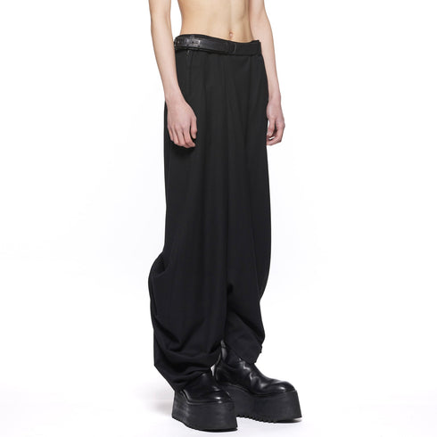 JULIUS 917PAM4 Black / Over Wrapping Trousers