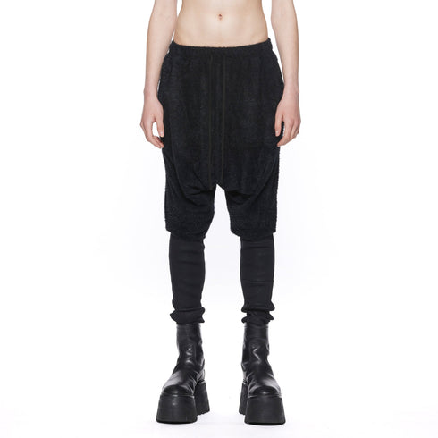 JULIUS 917PAM25 Black / Drop Crotch Short Pants