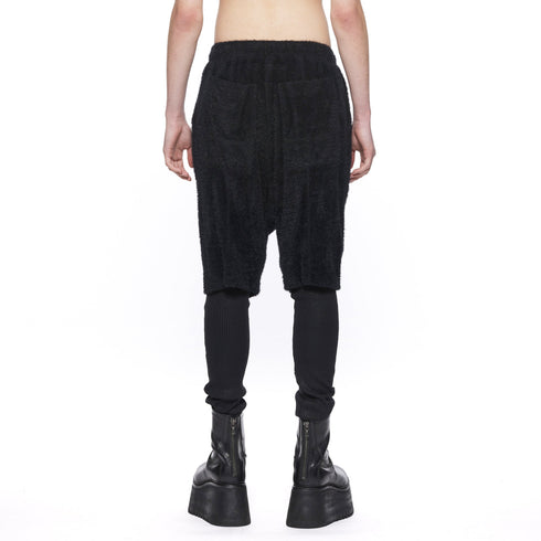 JULIUS 917PAM25 Black / Drop Crotch Short Pants