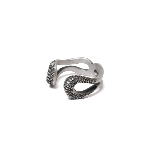 JULIUS 077ACU30 SILVER / Ouroboros Bangle