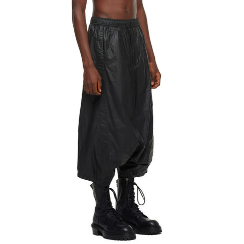 JULIUS 957PAM6 Black / Cropped Drop Crotch Pants