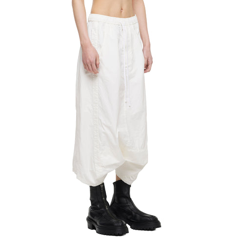 JULIUS 957PAM6 Off White / Cropped Drop Crotch Pants