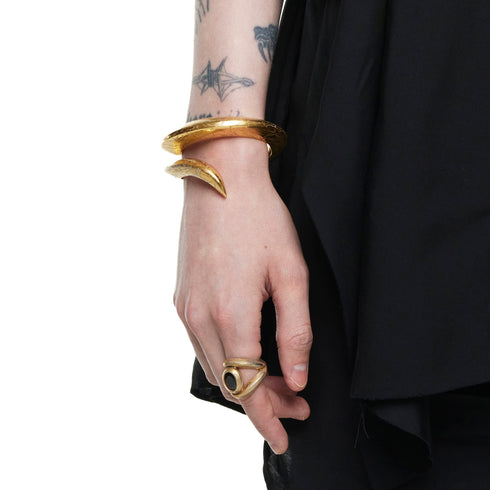 JULIUS 077ACU42-B CRACKED GOLD / Horn Bracelet