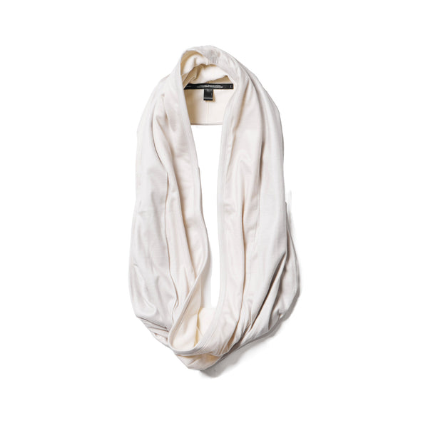 JULIUS 927STU1 Light Plaster / Layerd Hoop Stole