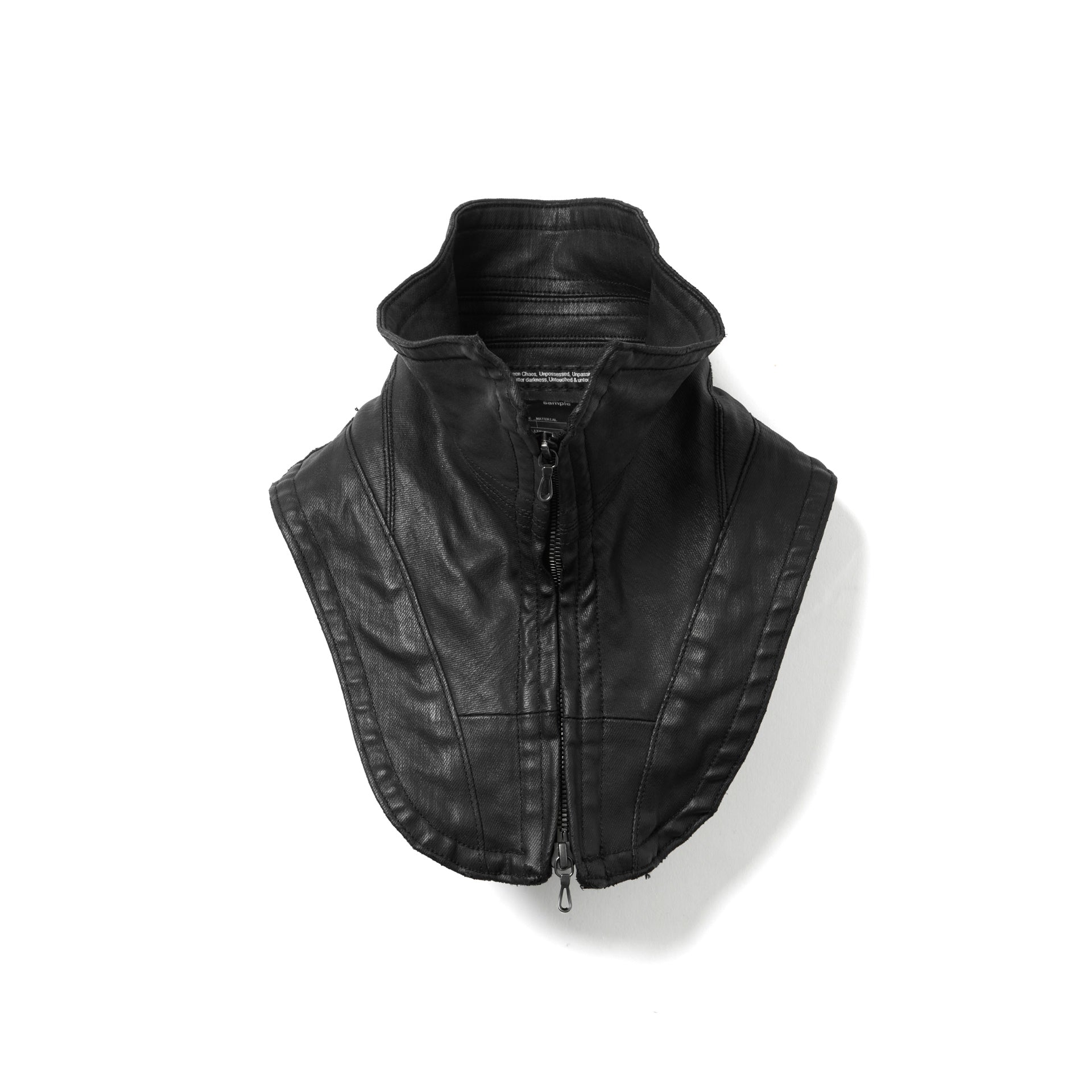 トップス JULIUS Jut Neck Parts Black 937ACU2 – JULIUS TOKYO STORE